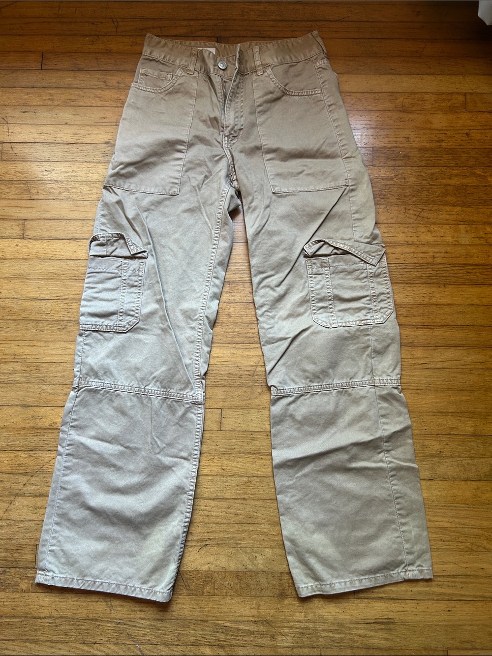 Zara Women’s Beige Cargo Pants